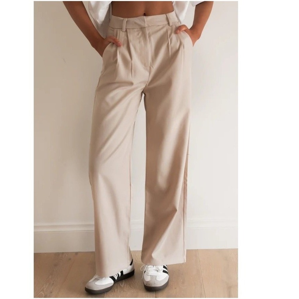 Abercrombie & Fitch Sloane Tailored Pant Wide Leg Pleated Tan Beige Size 25/0s